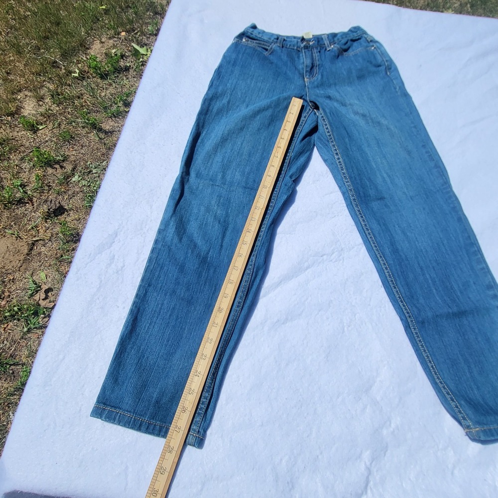 Liz Claiborne Jeans Classic Petite 4 Regular Medium Wash Straight Leg Denim - Picture 3 of 8